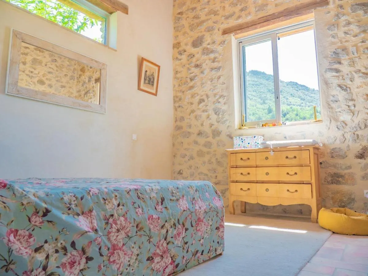 Holiday home Le Serre Des Granges Maxx Montaulieu France